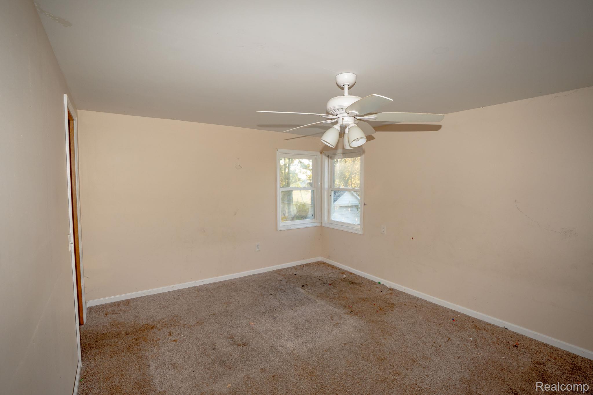 200 North Street Property Photo 26