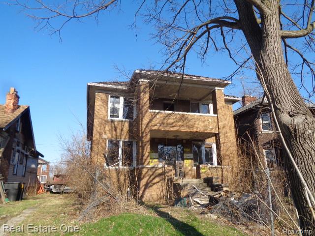 9928 Belleterre Street Property Photo 14