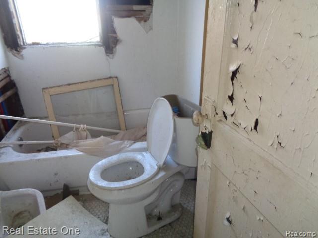 9928 Belleterre Street Property Photo 34
