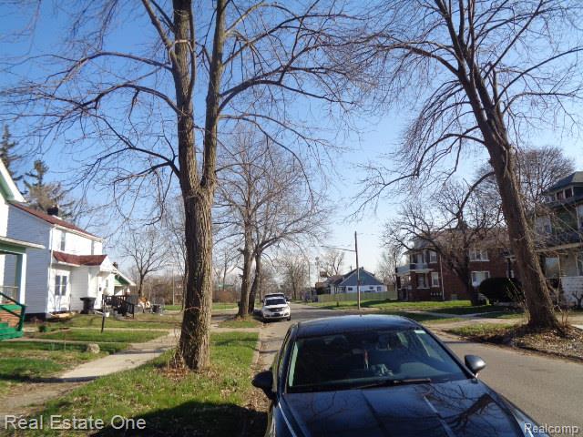 9928 Belleterre Street Property Photo 37