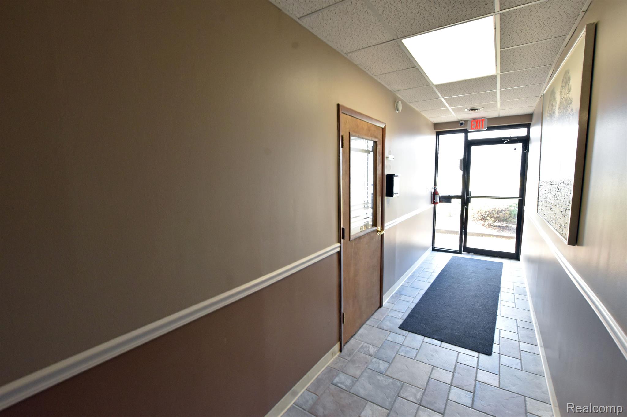 311 Southbound Gratiot Avenue Suite 