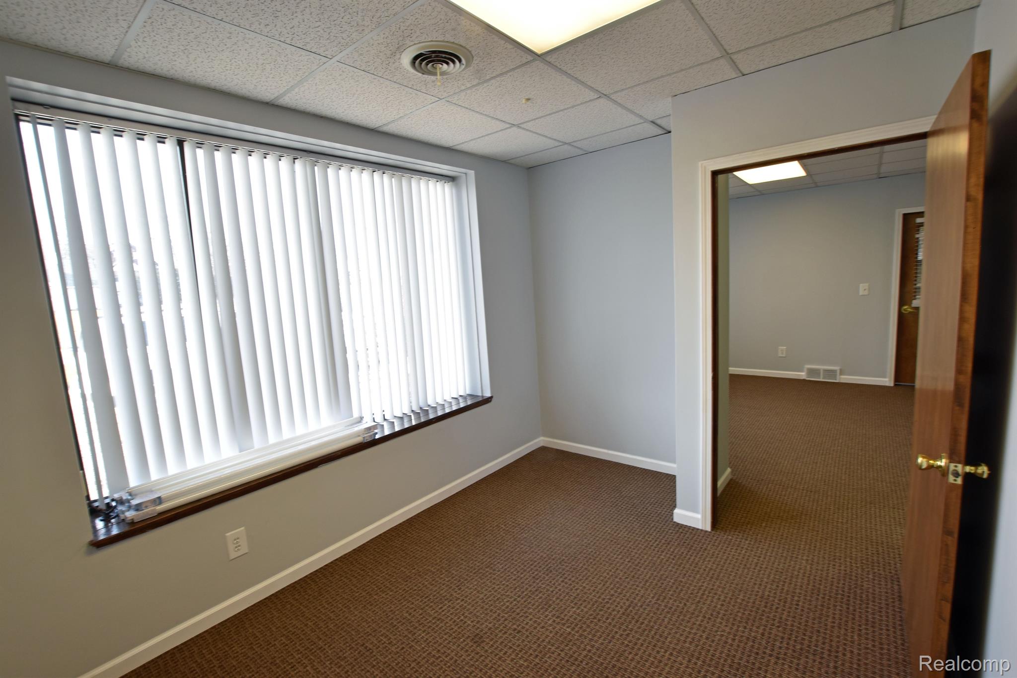 311 Southbound Gratiot Avenue Suite 