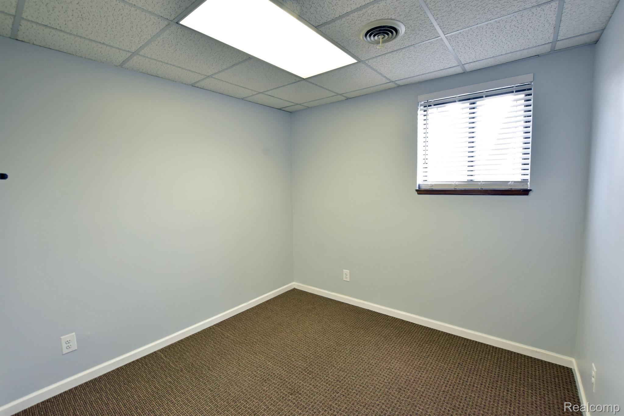 311 Southbound Gratiot Avenue Suite 