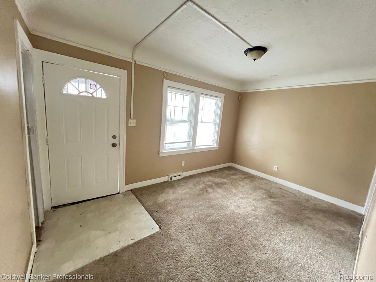 8080 Penrod Street Property Photo 6