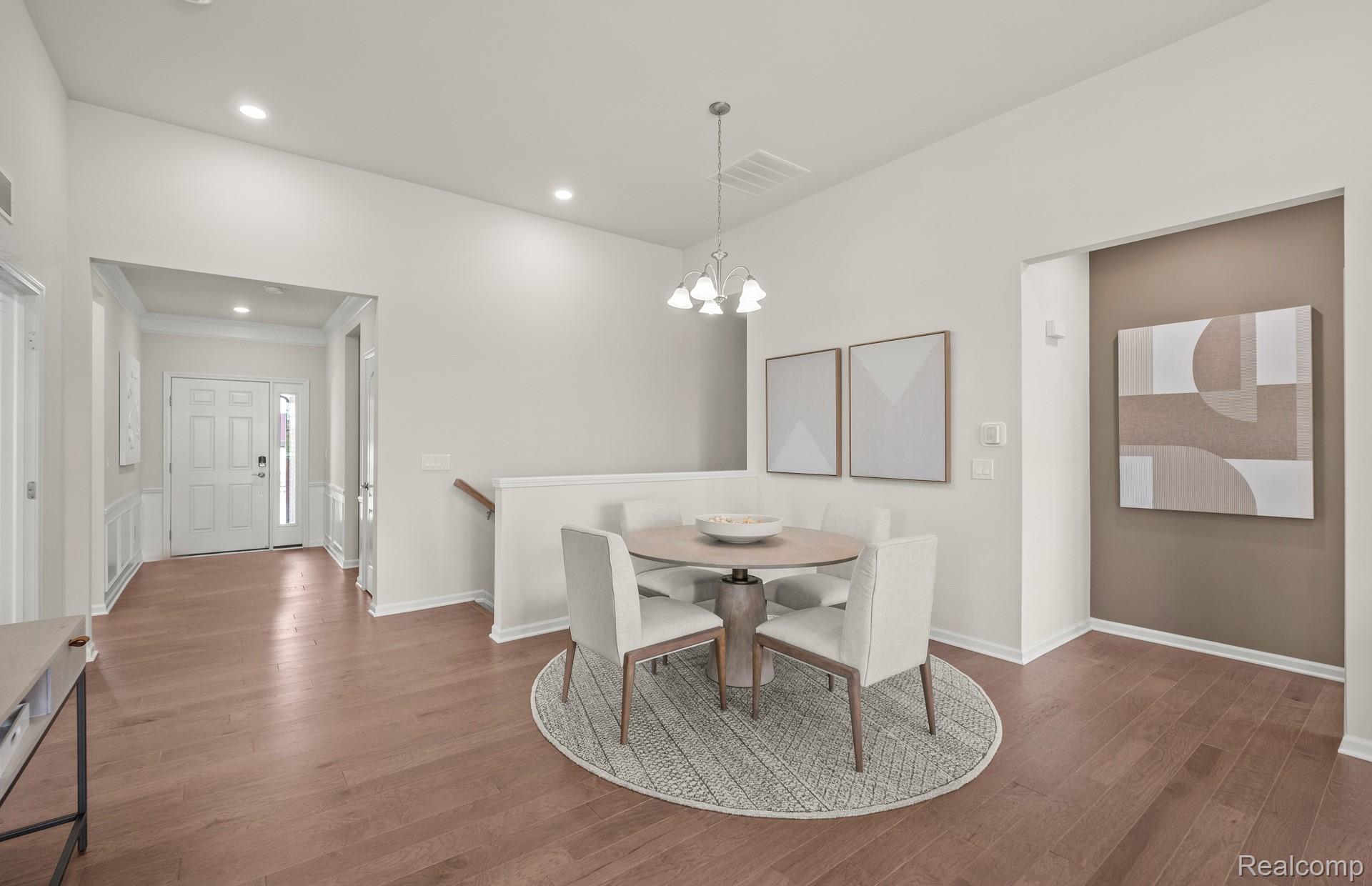 42823 Arbor Drive Property Photo 6