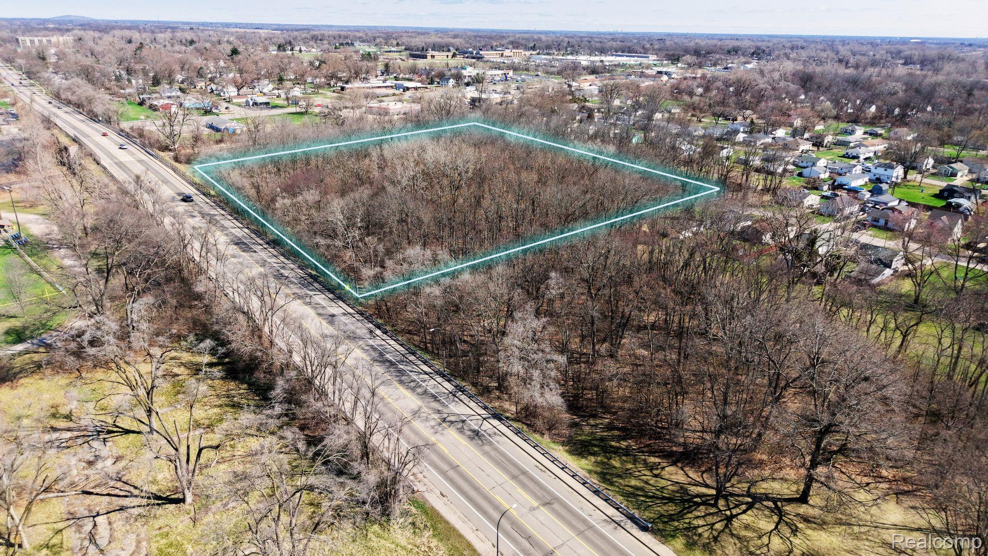 199 S Ford Boulevard Property Photo 1