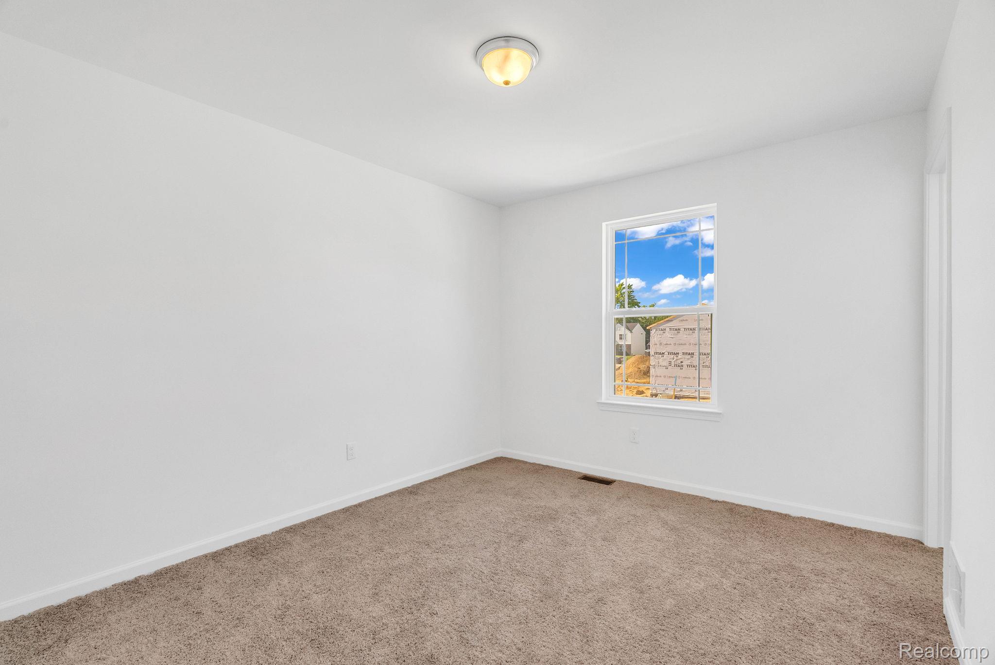 36293 Monroe Property Photo 43