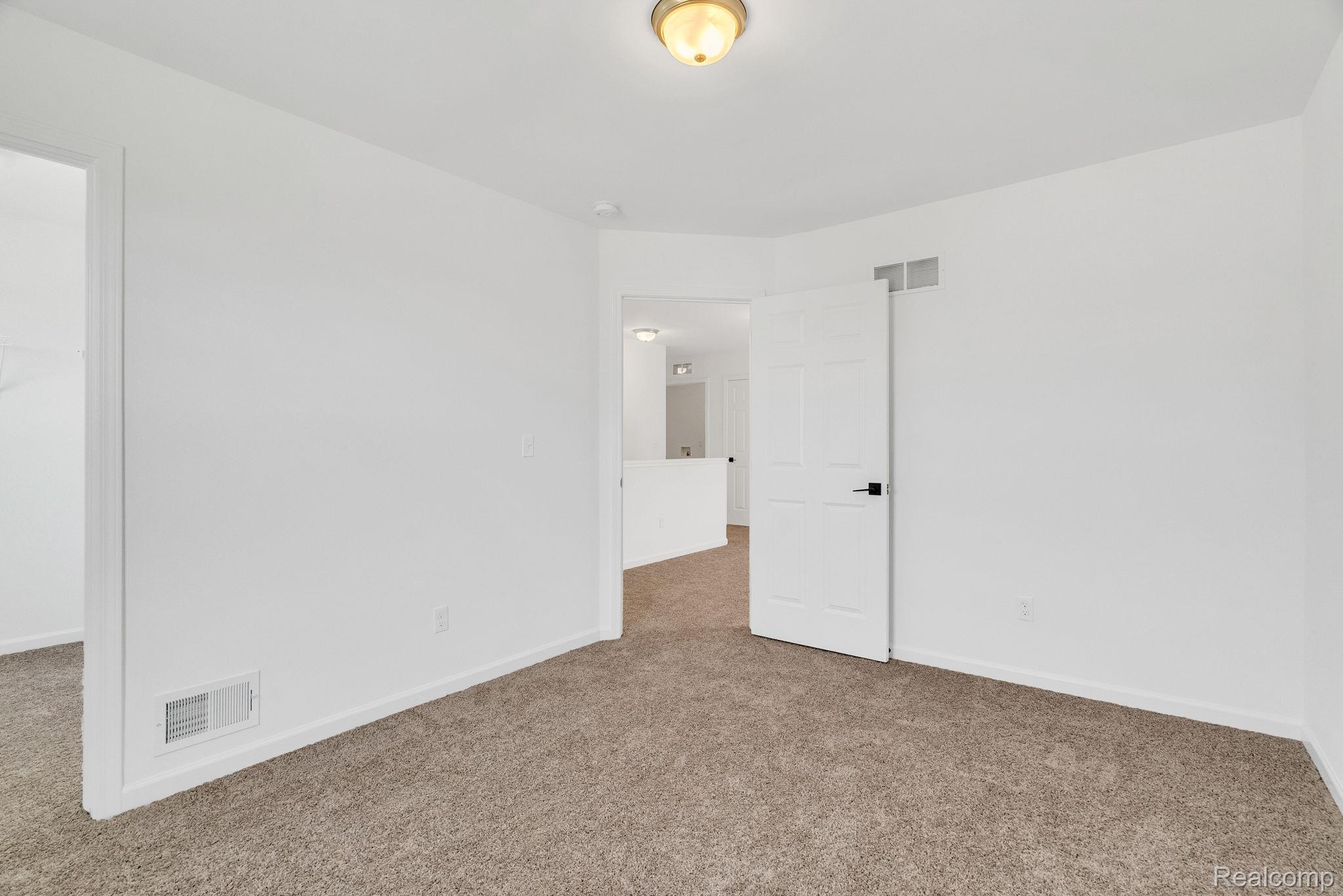 36293 Monroe Property Photo 44