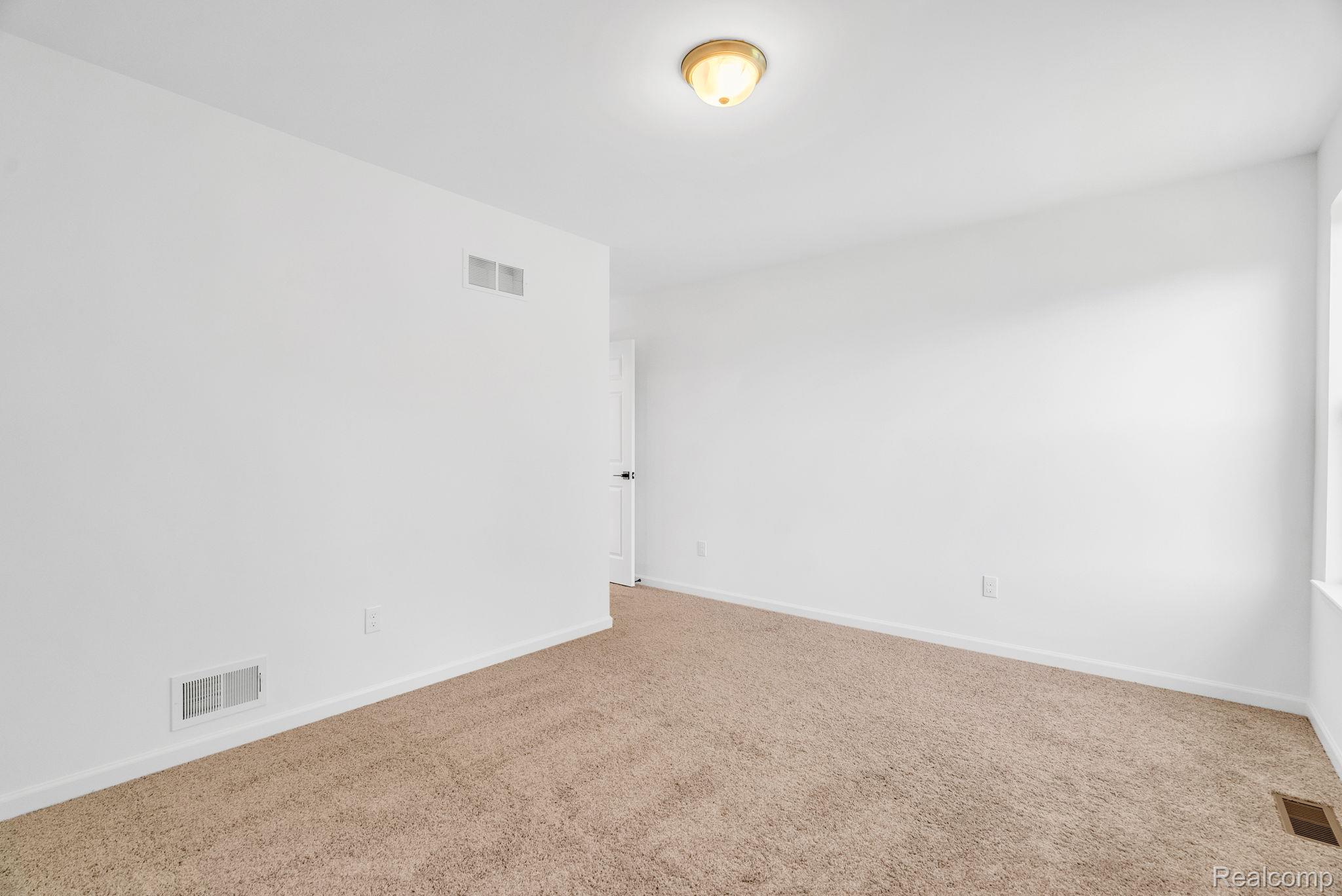 36293 Monroe Property Photo 46