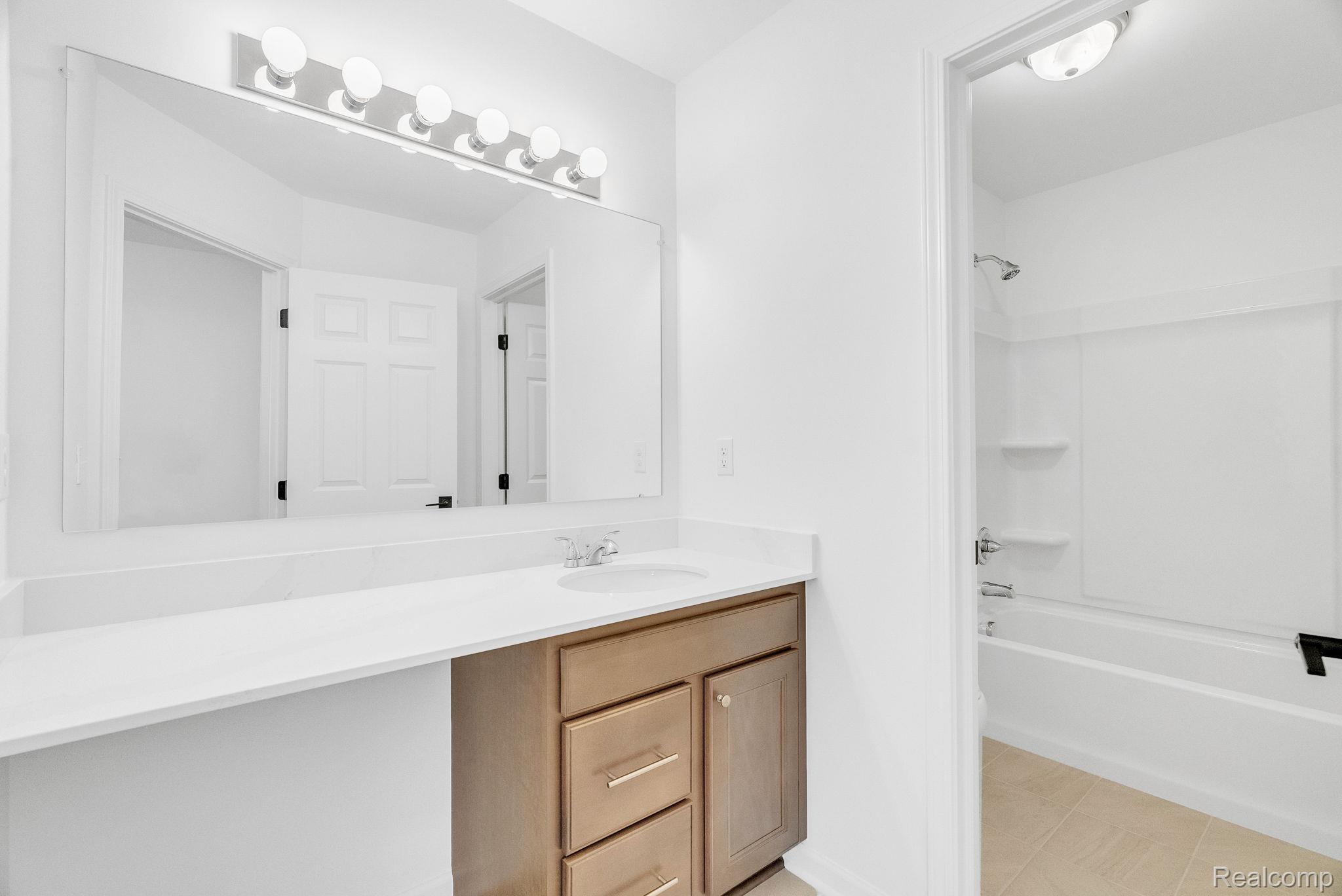 36293 Monroe Property Photo 49