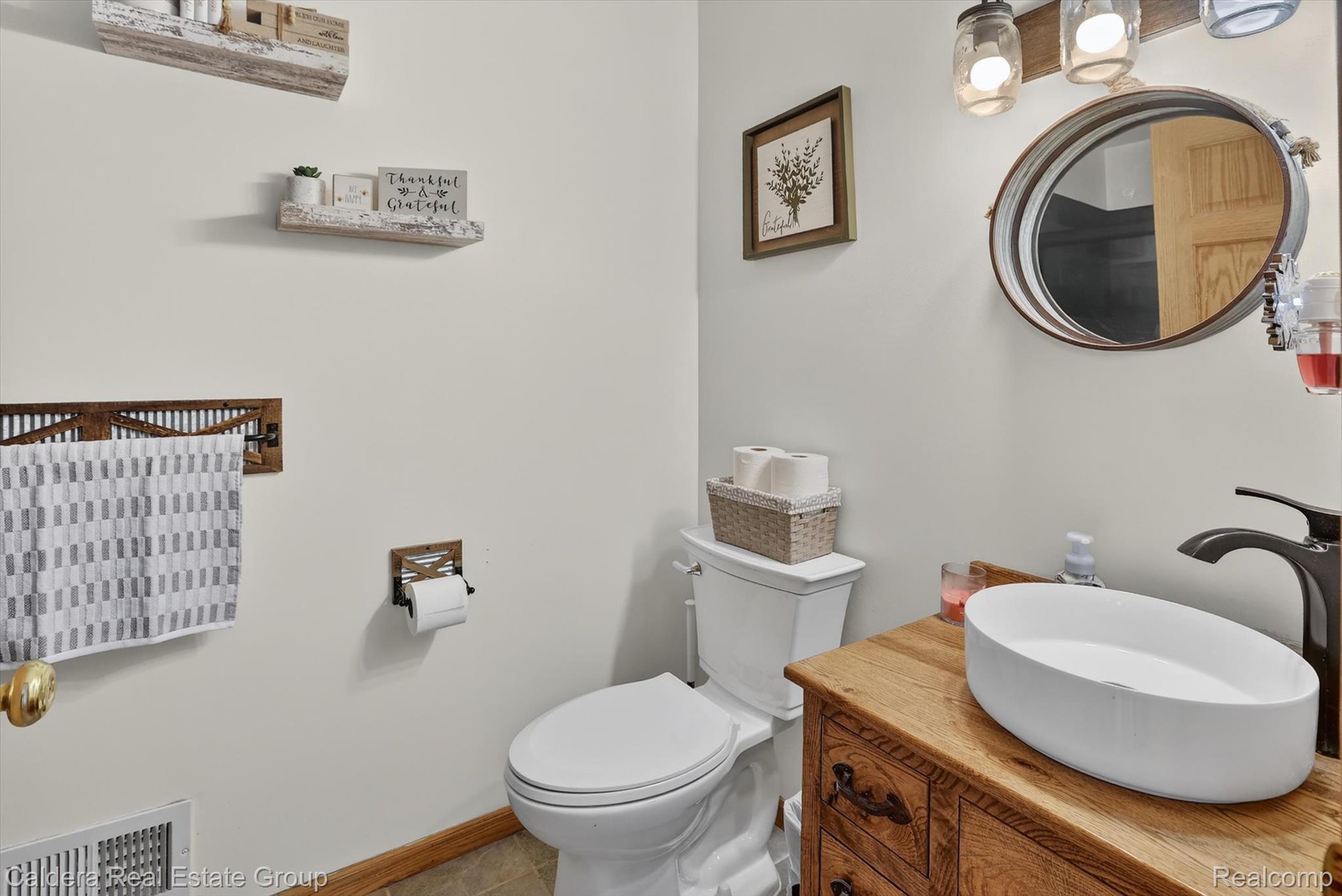1137 Crawford Road Property Photo 14