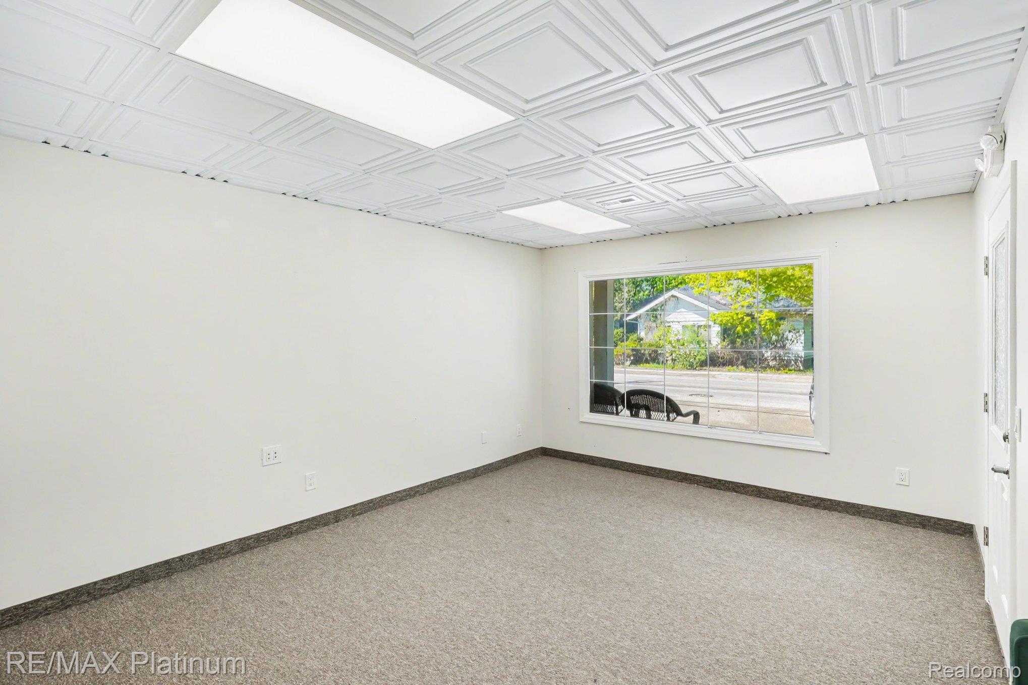3552 Avon Street Property Photo 26