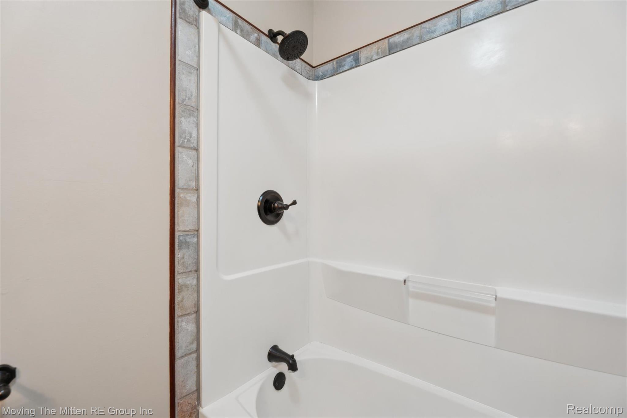 12000 Plank Road Property Photo 24