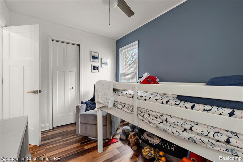 9288 Camley Street Property Photo 13