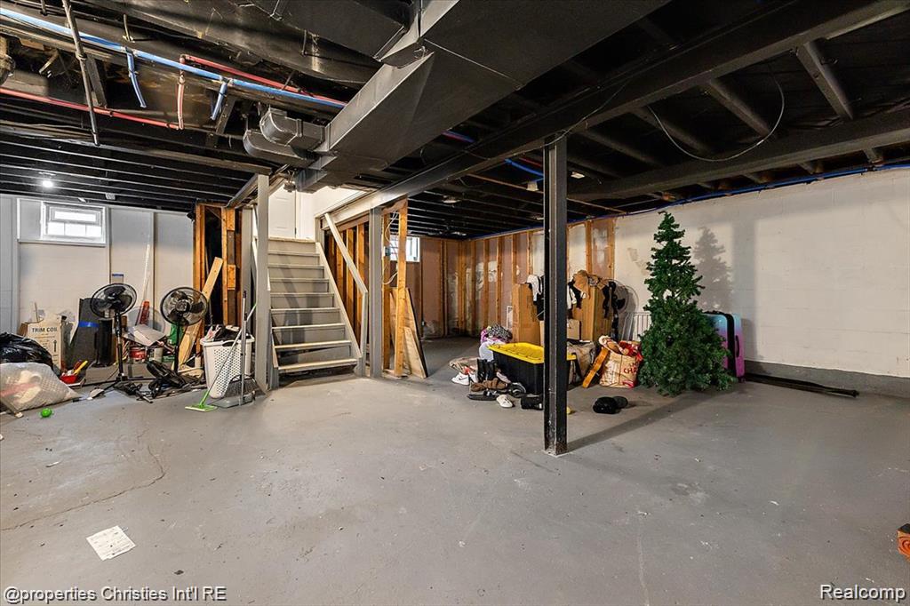 9288 Camley Street Property Photo 16