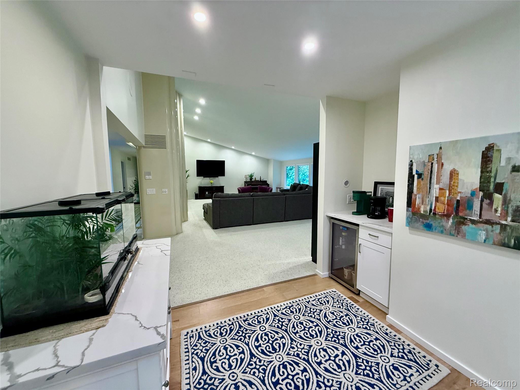275 Pine Ridge Drive Property Photo 12