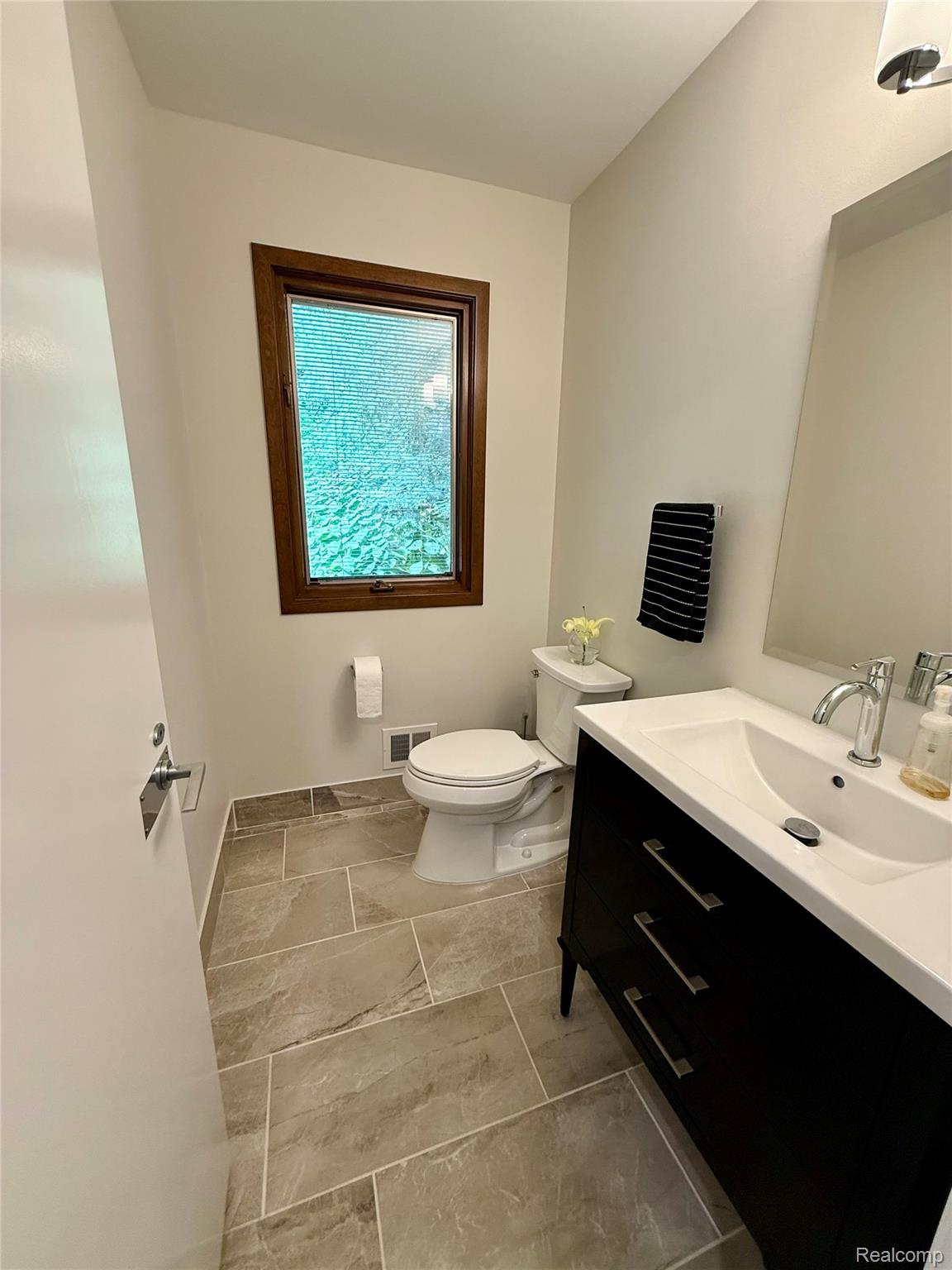 275 Pine Ridge Drive Property Photo 15