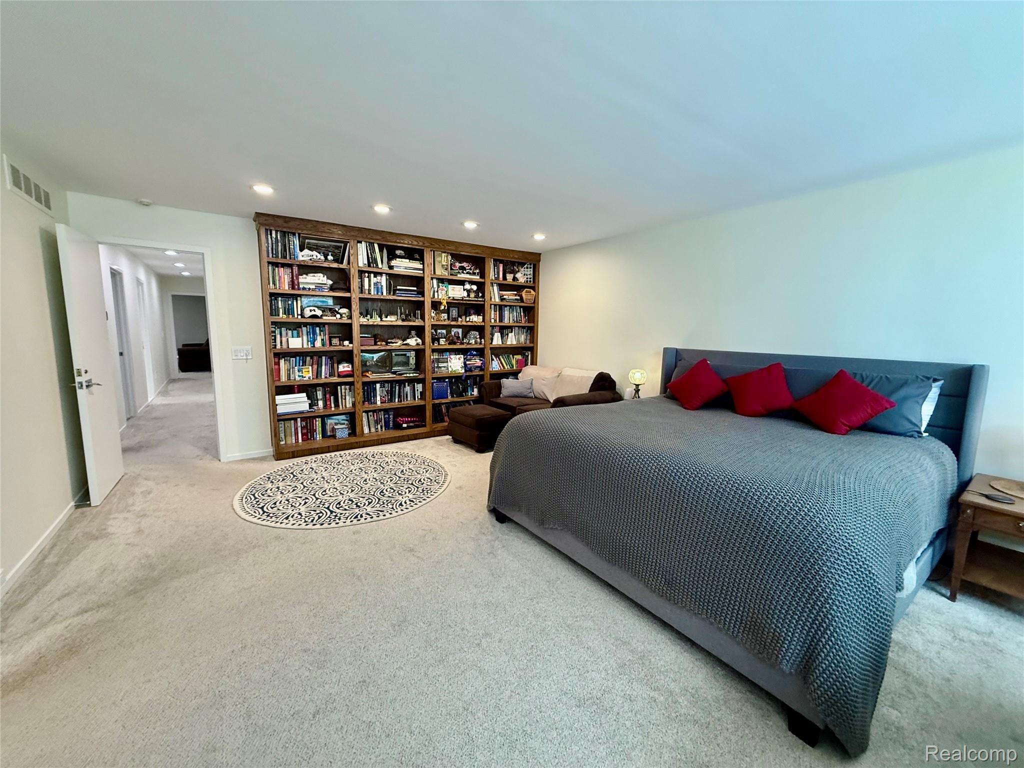 275 Pine Ridge Drive Property Photo 21