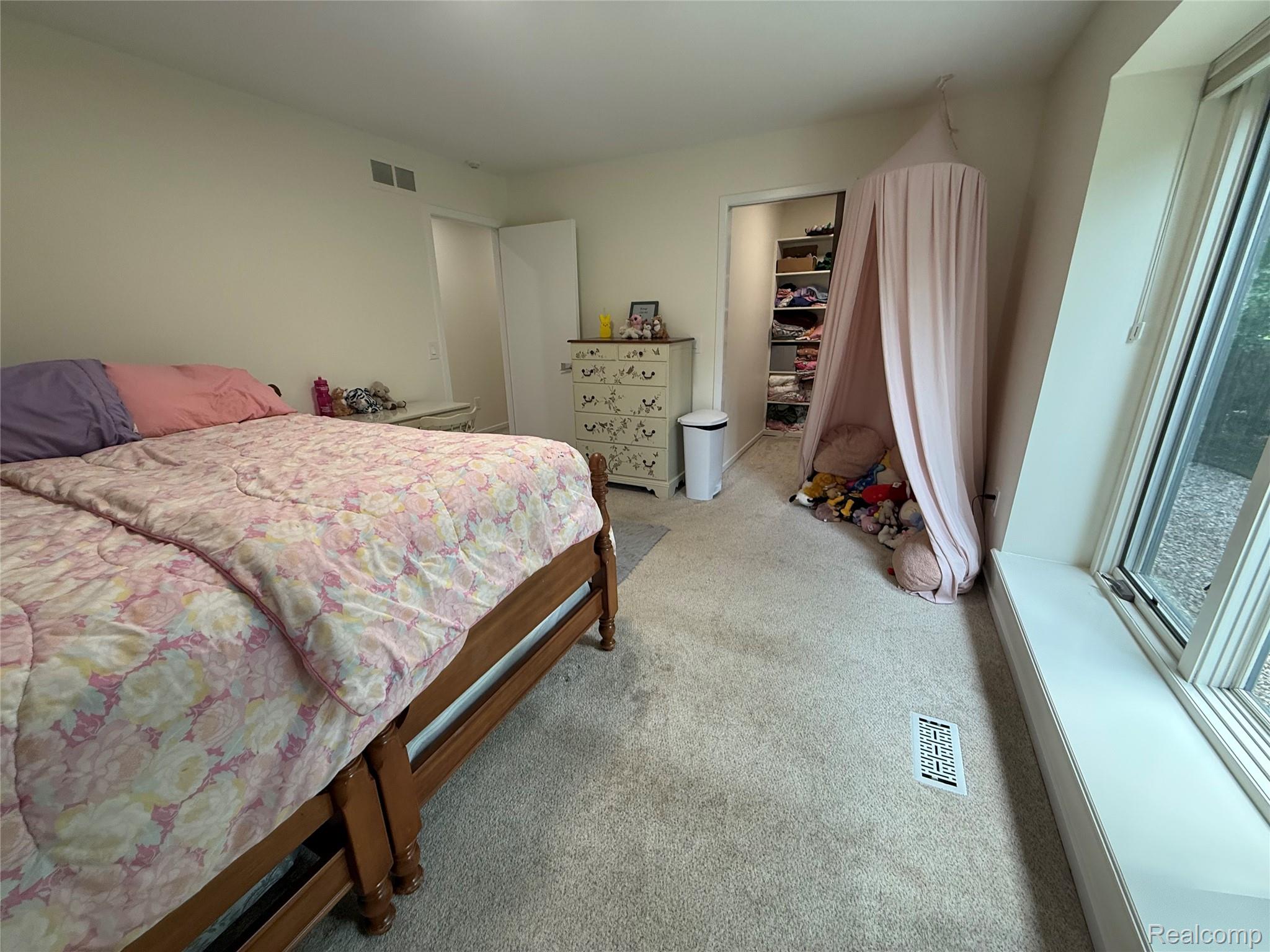 275 Pine Ridge Drive Property Photo 29