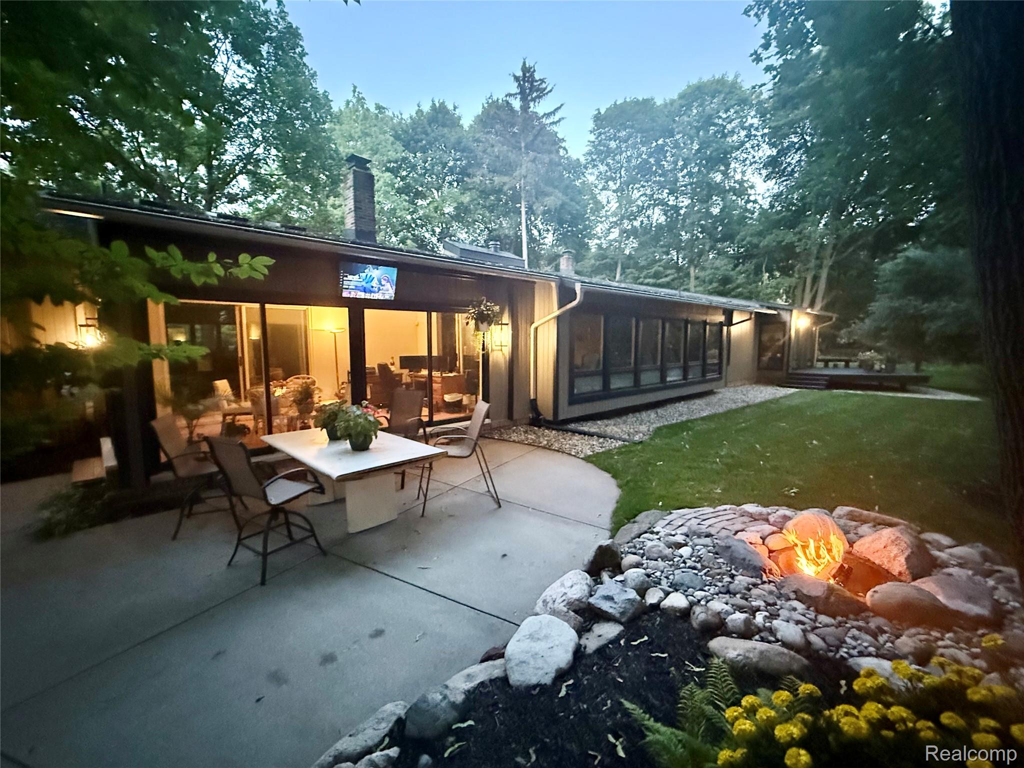 275 Pine Ridge Drive Property Photo 46