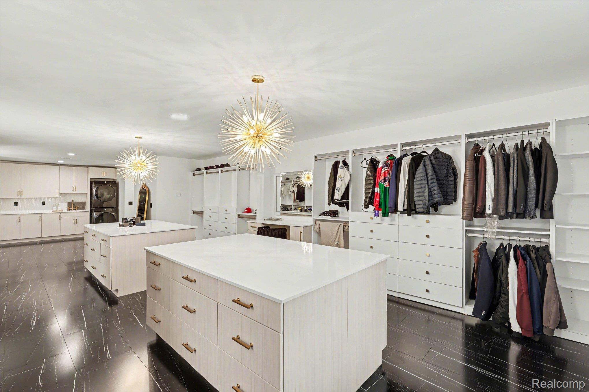 6986 Montgomery Drive Property Photo 19