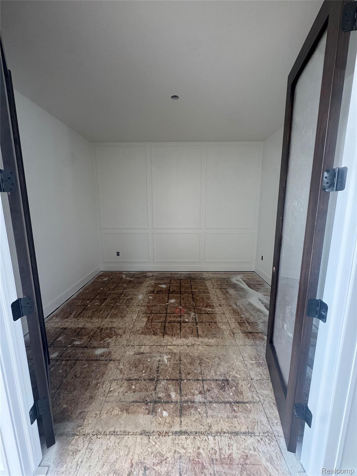 24314 Sawgrass Drive Property Photo 5