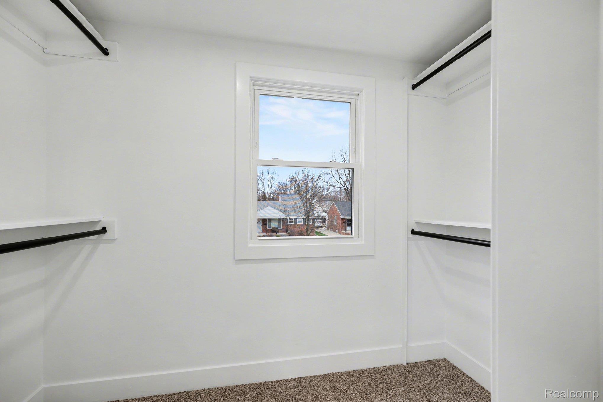 327 Normandy Road Property Photo 20