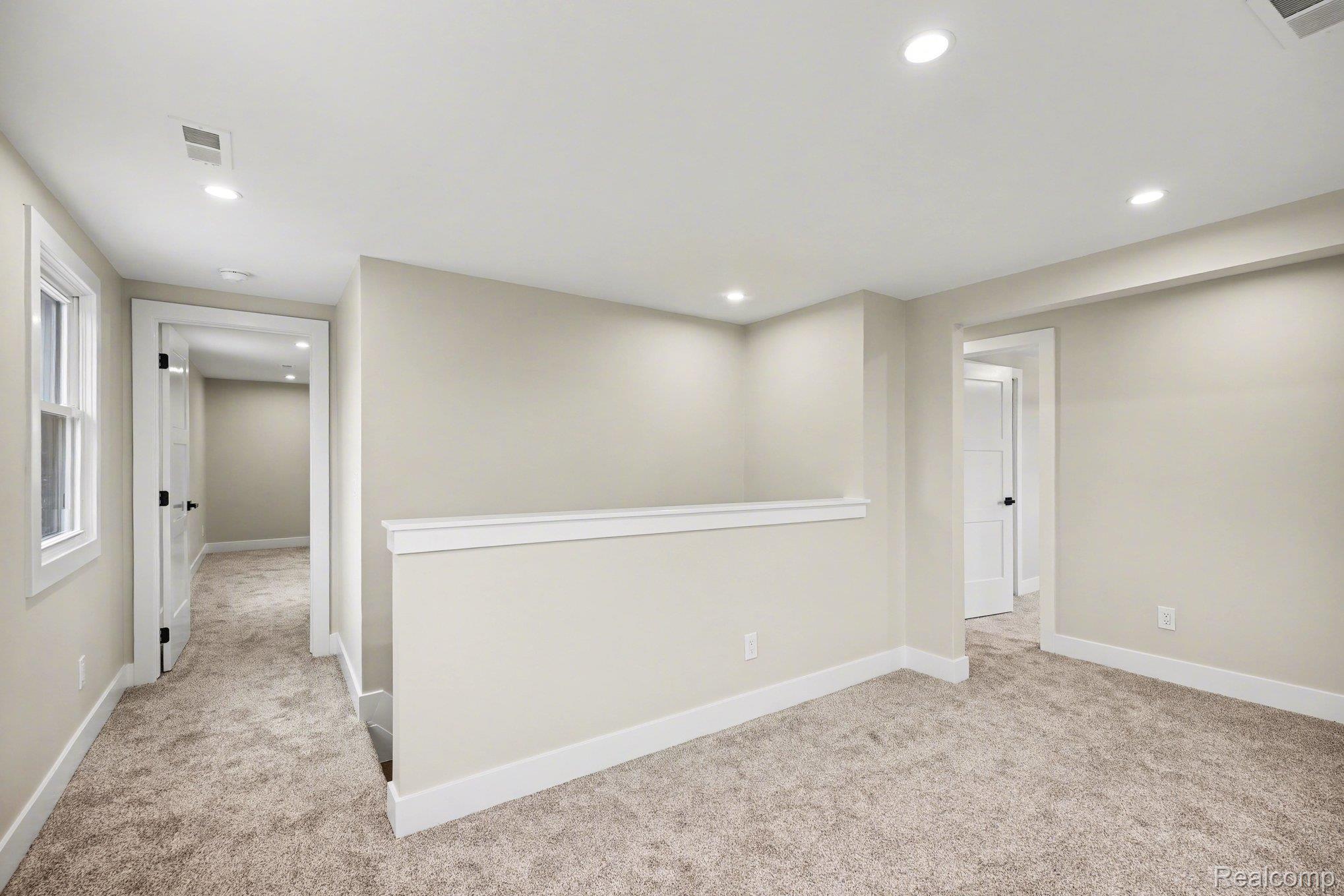 327 Normandy Road Property Photo 27