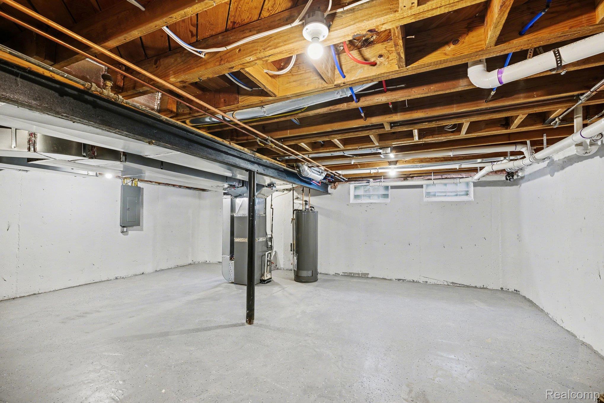 327 Normandy Road Property Photo 32