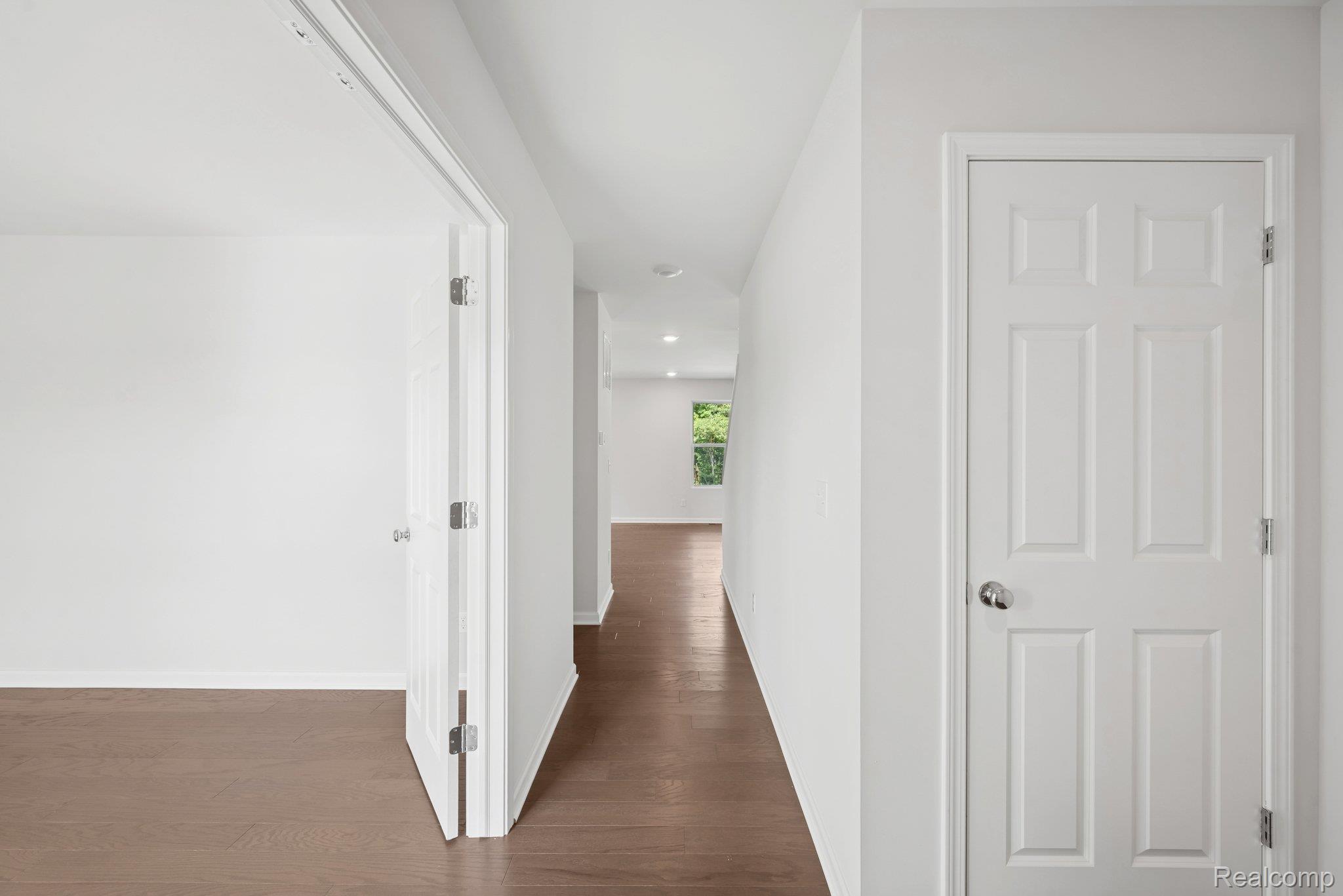 54821 Mockingbird Property Photo 12