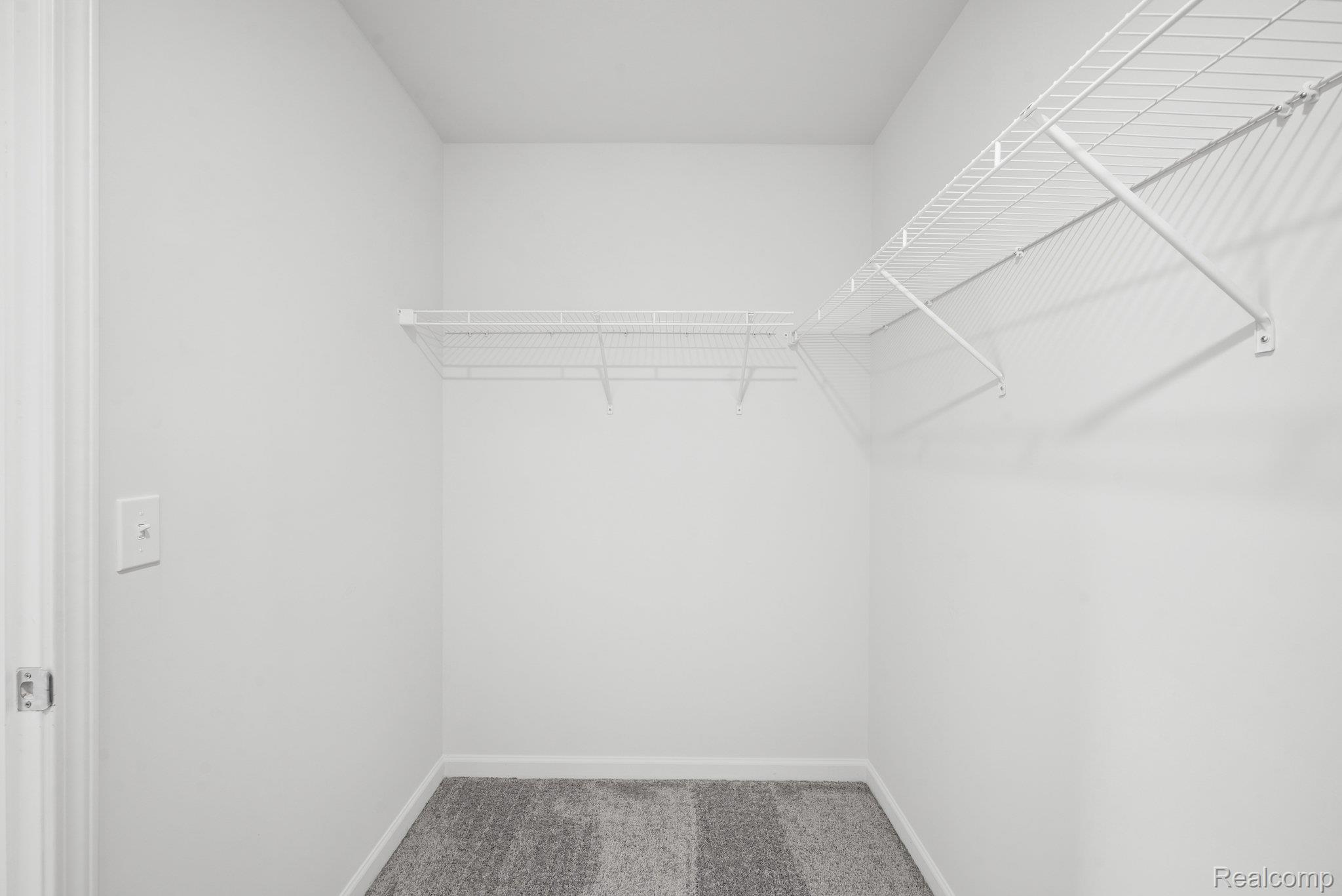 54821 Mockingbird Property Photo 18