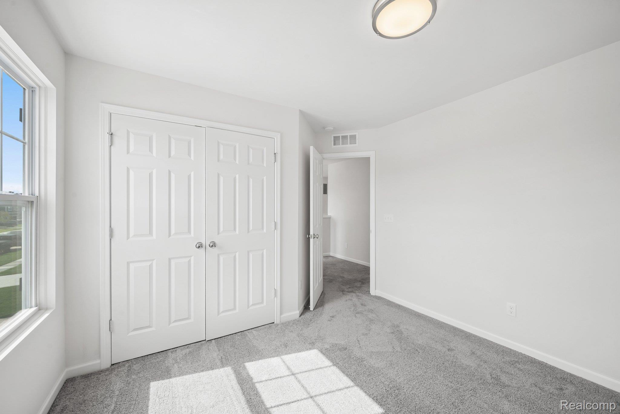 54821 Mockingbird Property Photo 31