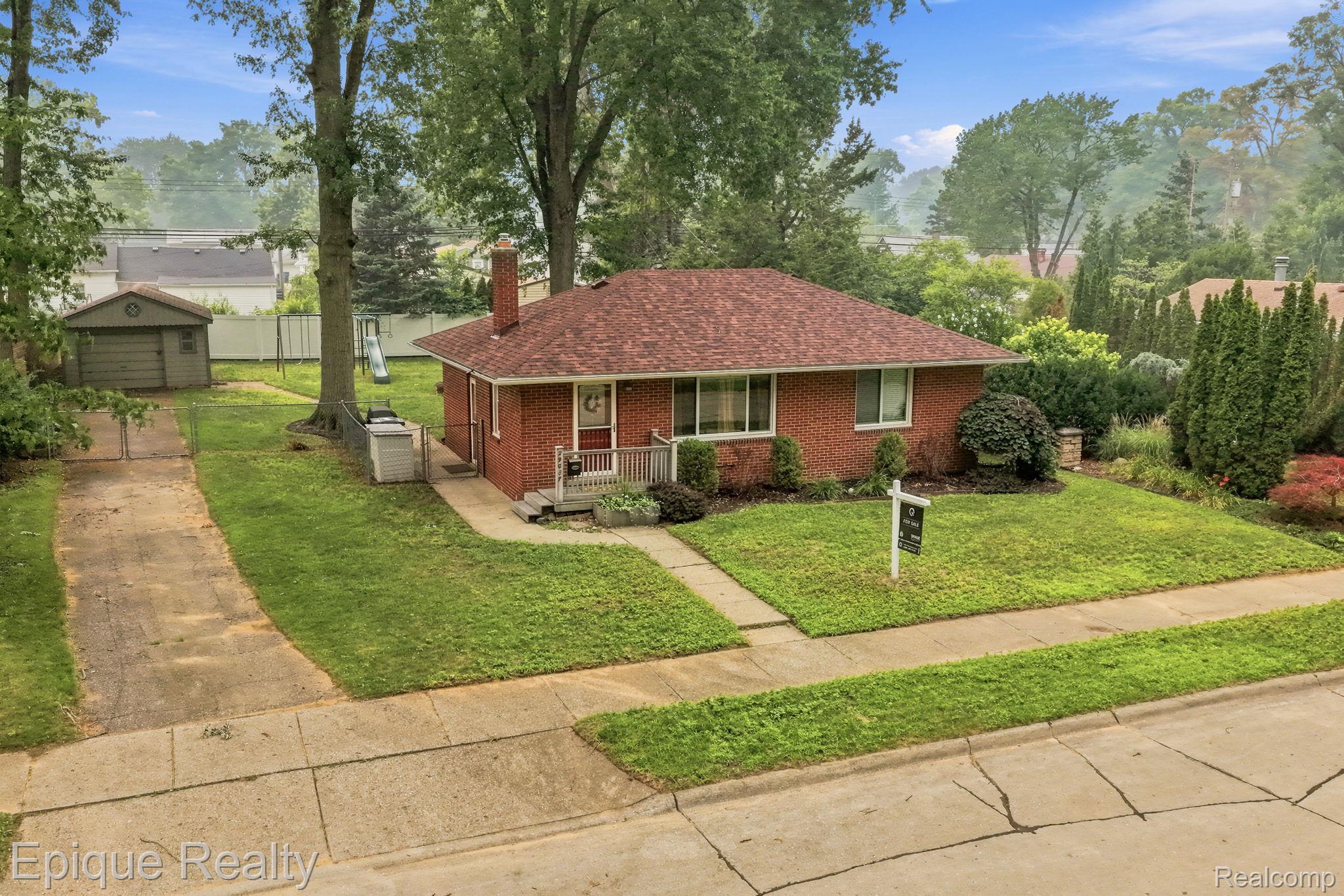 29087 Howard Avenue Property Photo 30