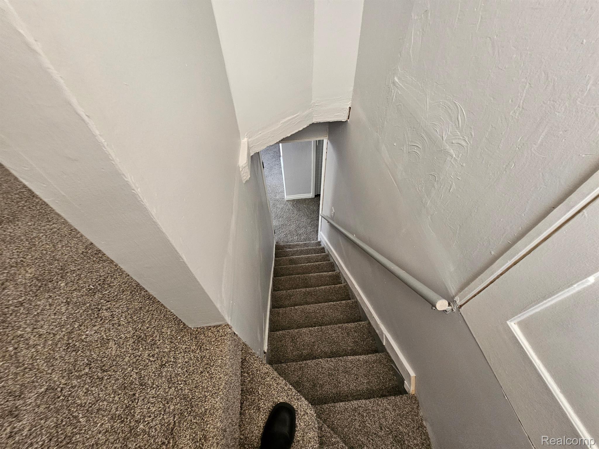 6828 Meadow Avenue Property Photo 8
