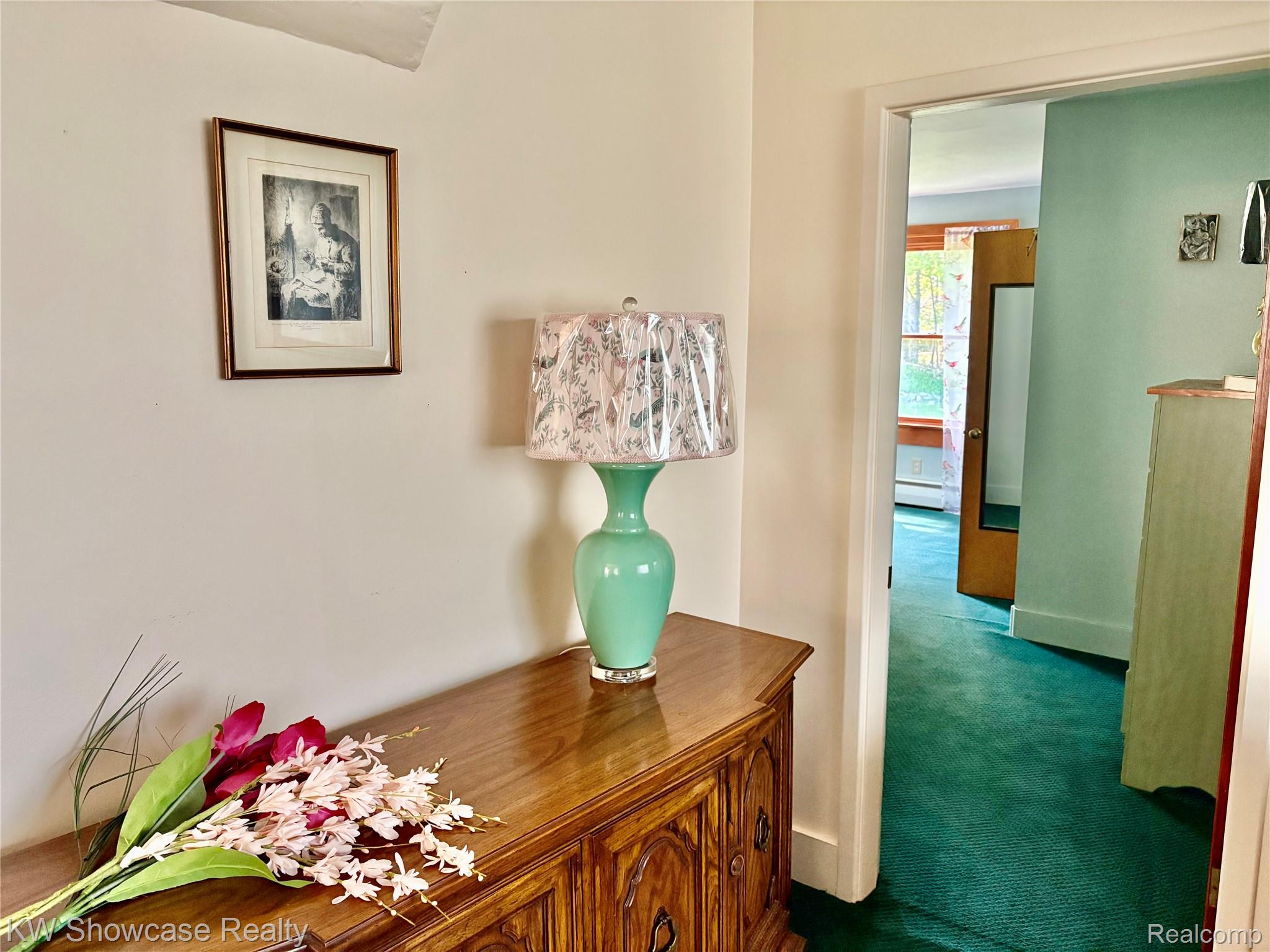 848 State Street Property Photo 30