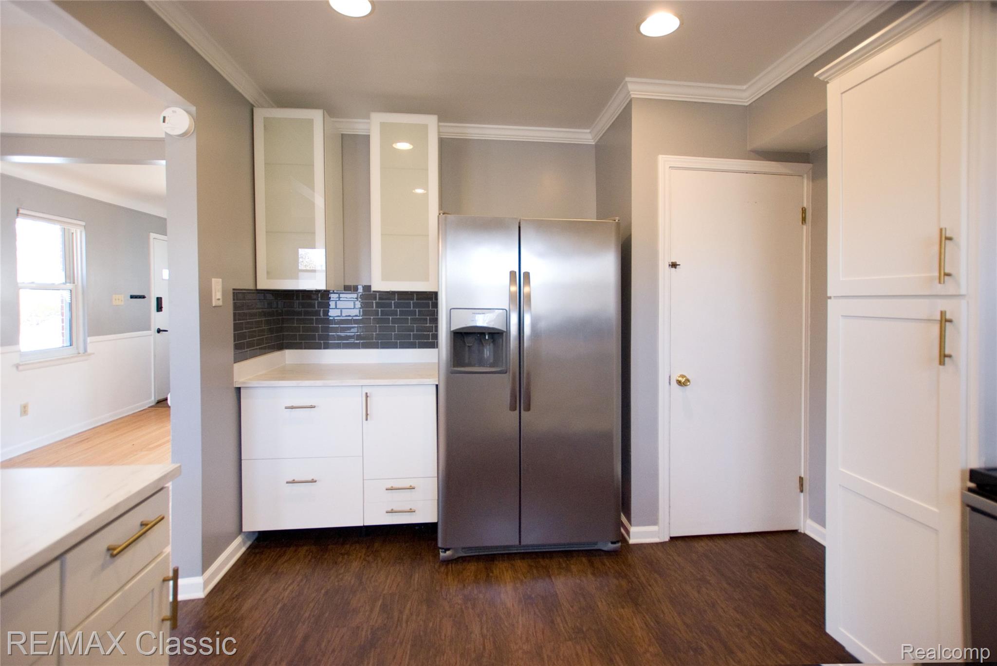 2604 Rochester Road Property Photo 12