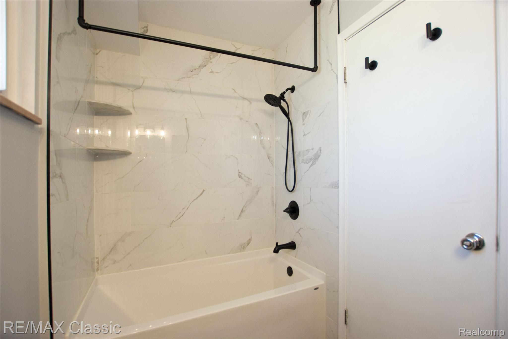 2604 Rochester Road Property Photo 21