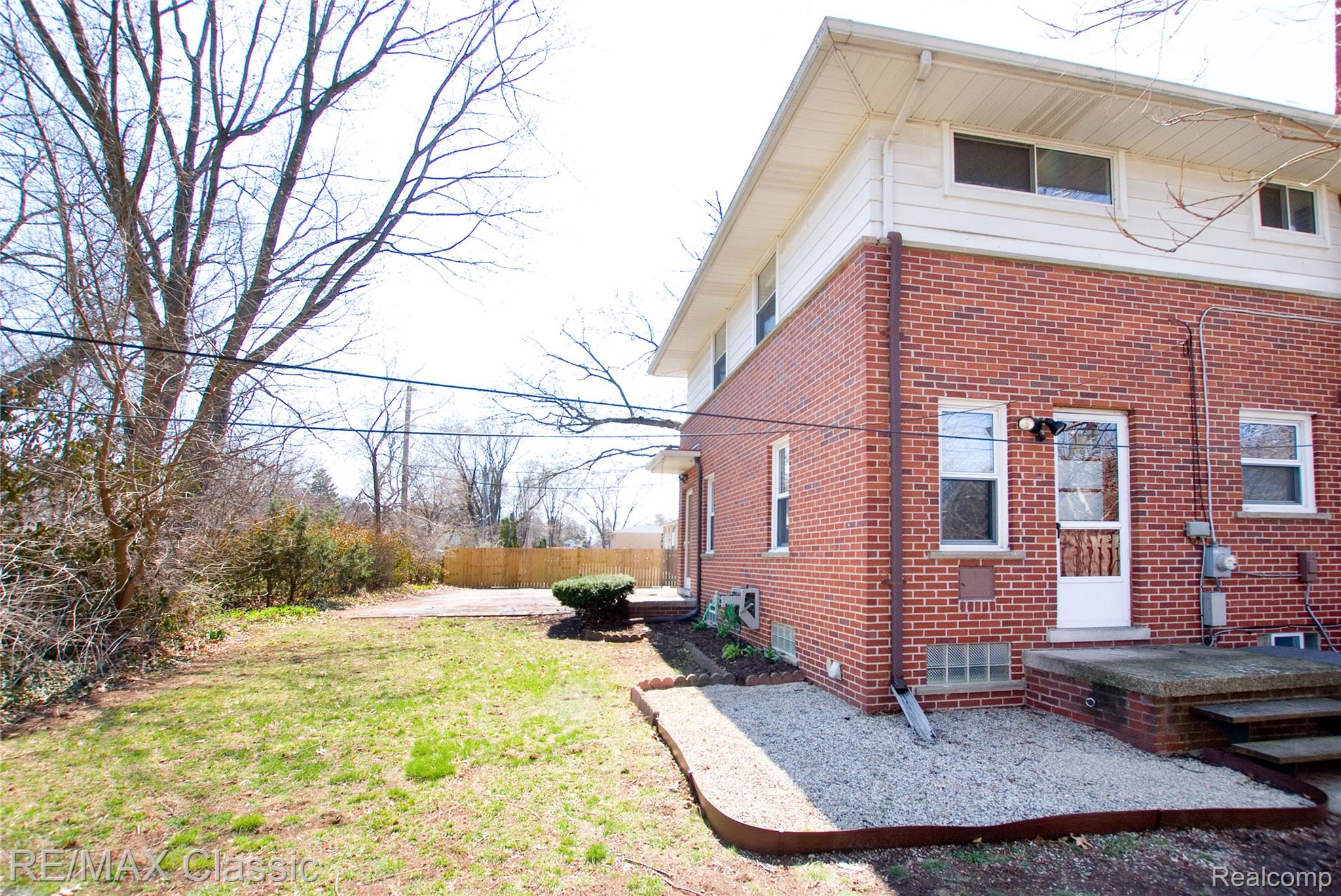 2604 Rochester Road Property Photo 28