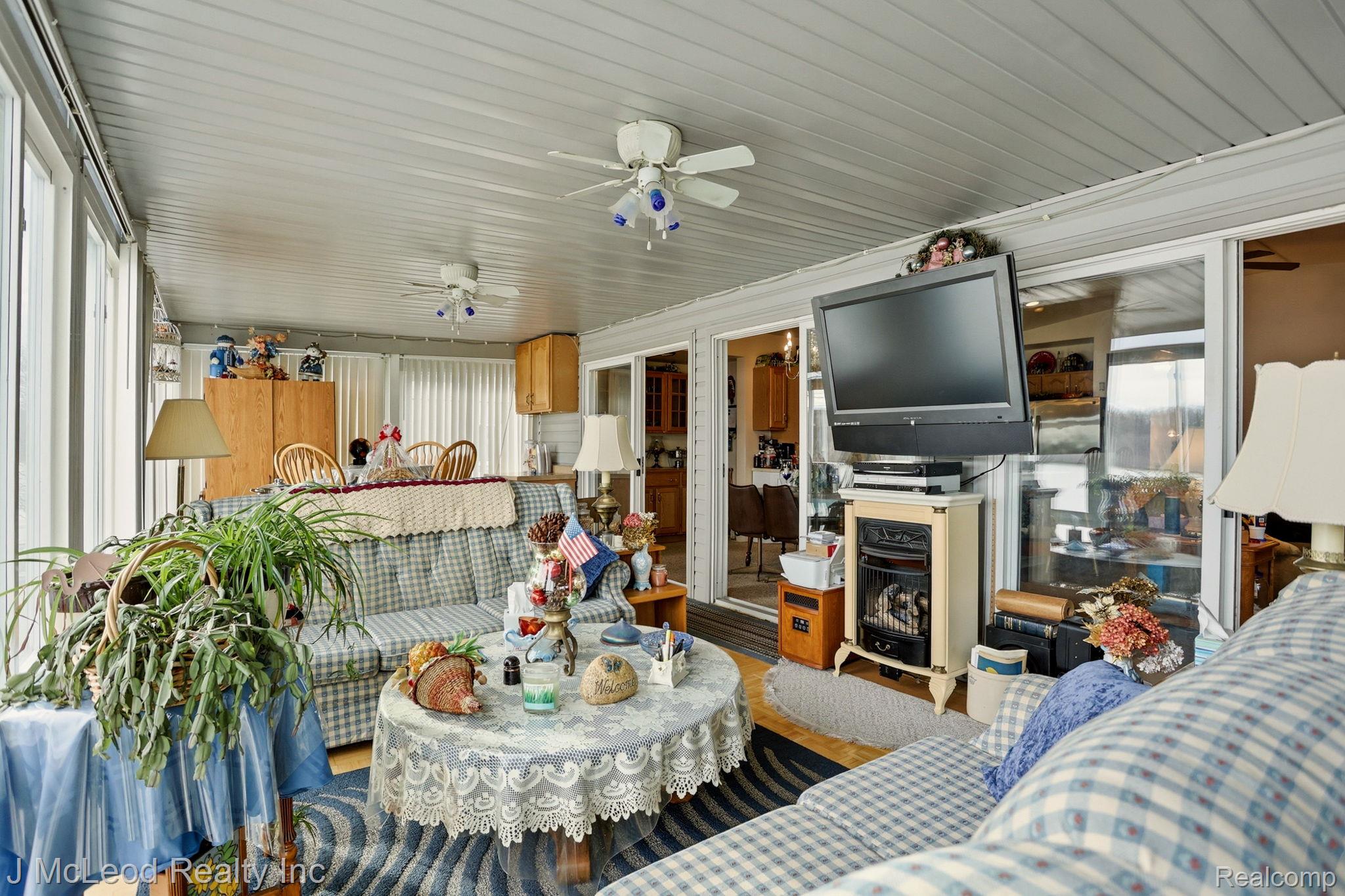 3021 Huston Drive Property Photo 9