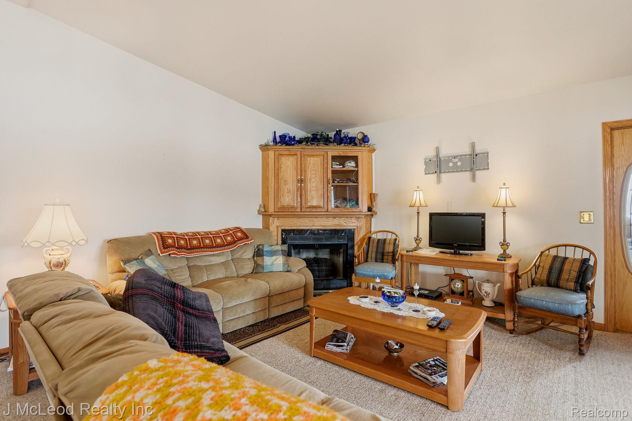 3021 Huston Drive Property Photo 12