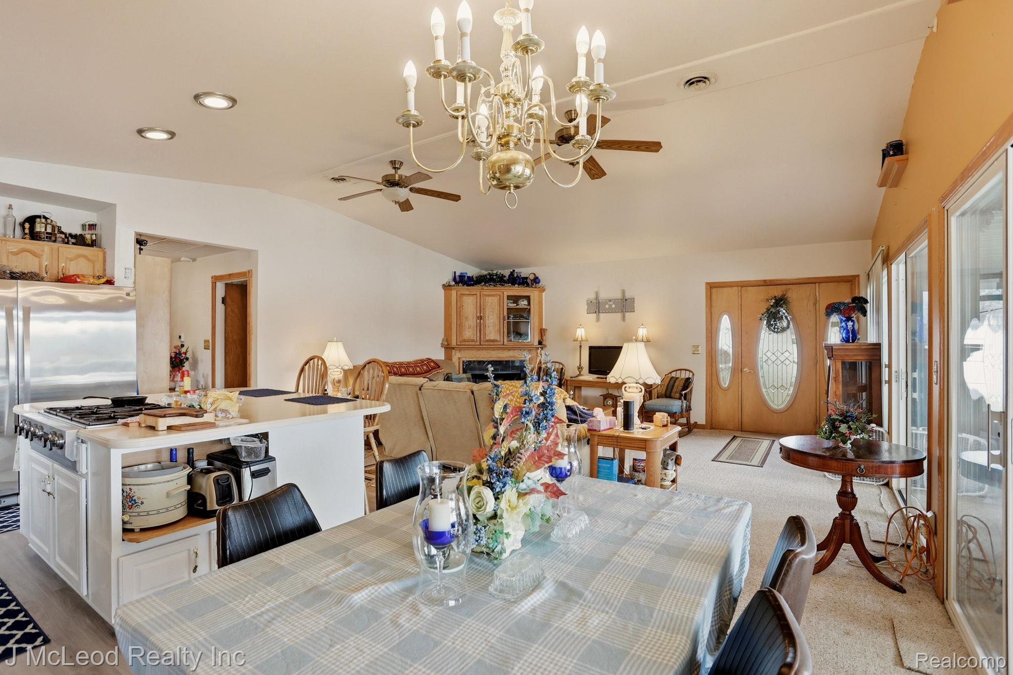 3021 Huston Drive Property Photo 16