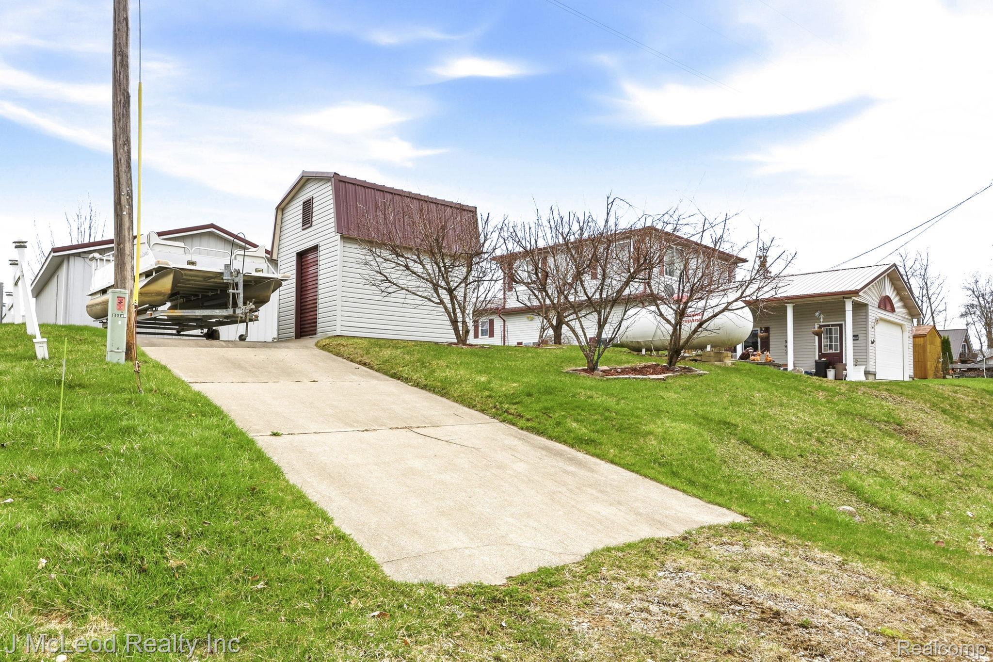 3021 Huston Drive Property Photo 42
