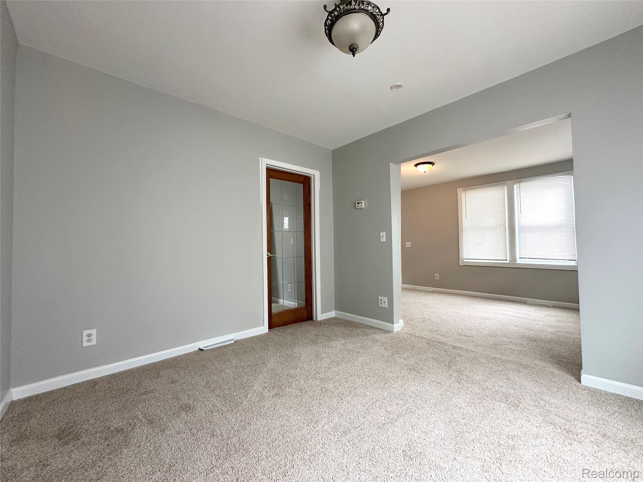 7027 Meadow Avenue Property Photo 2