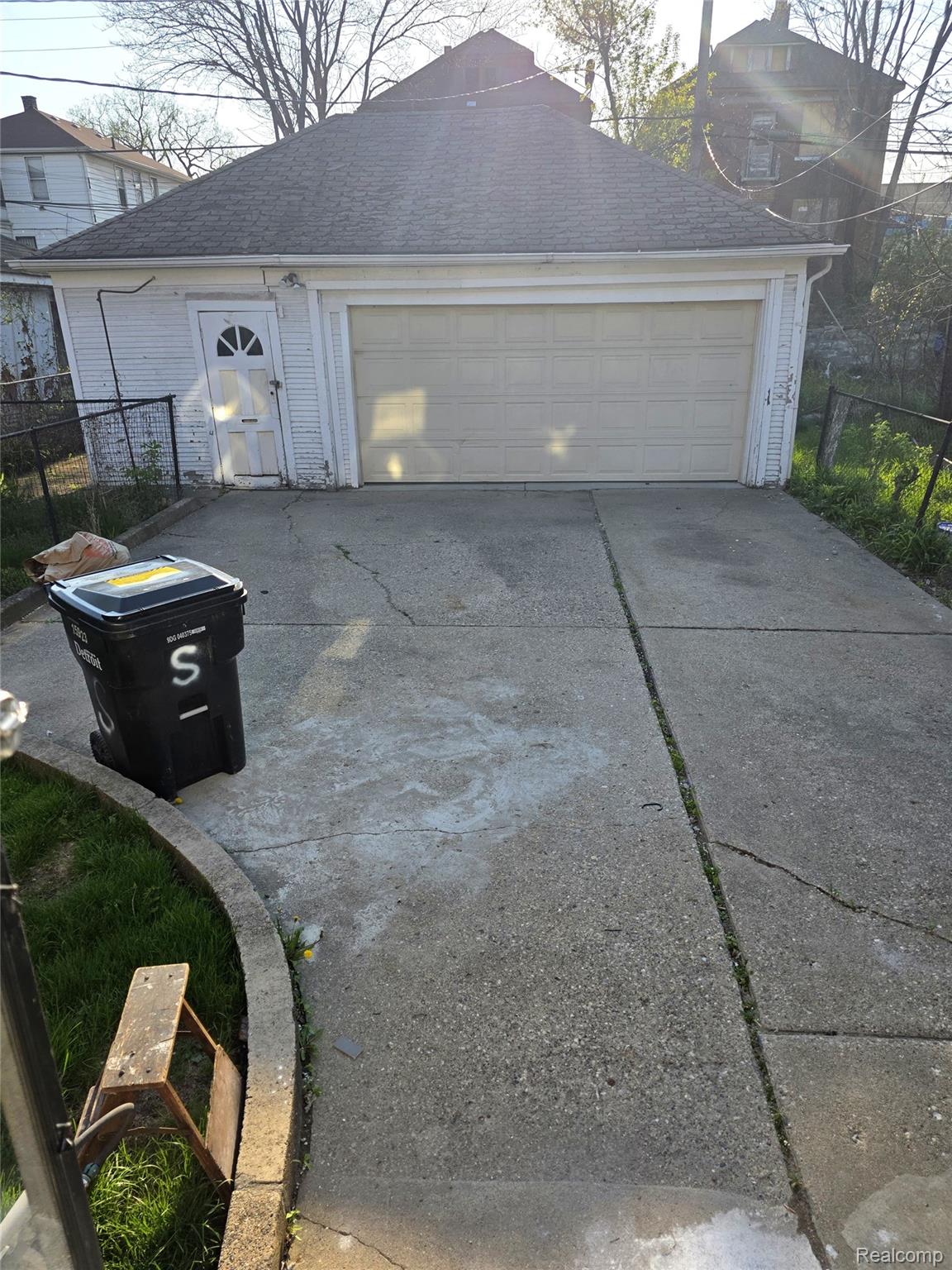 15923 Normandy Street Property Photo 26