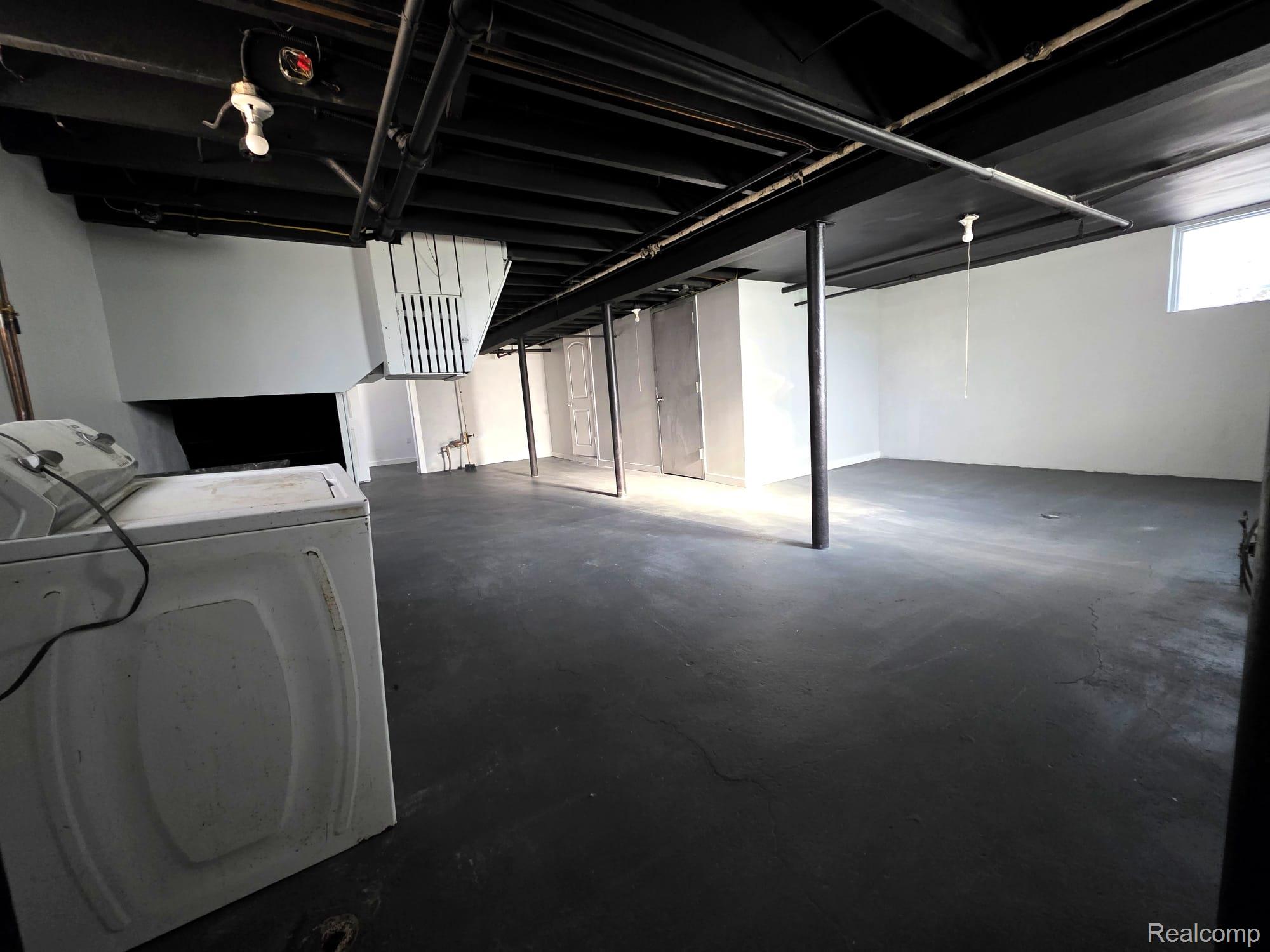 15923 Normandy Street Property Photo 34