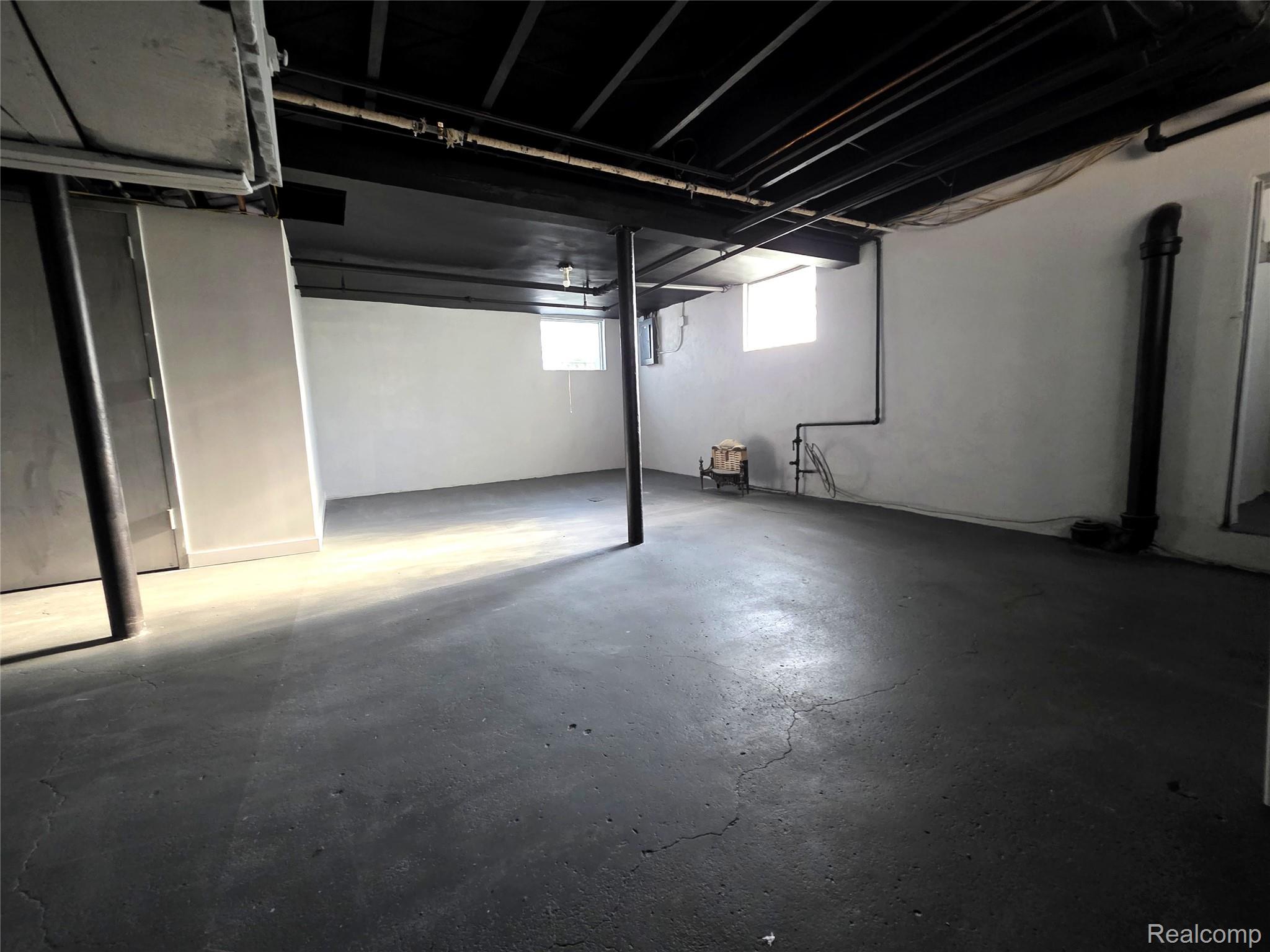 15923 Normandy Street Property Photo 35