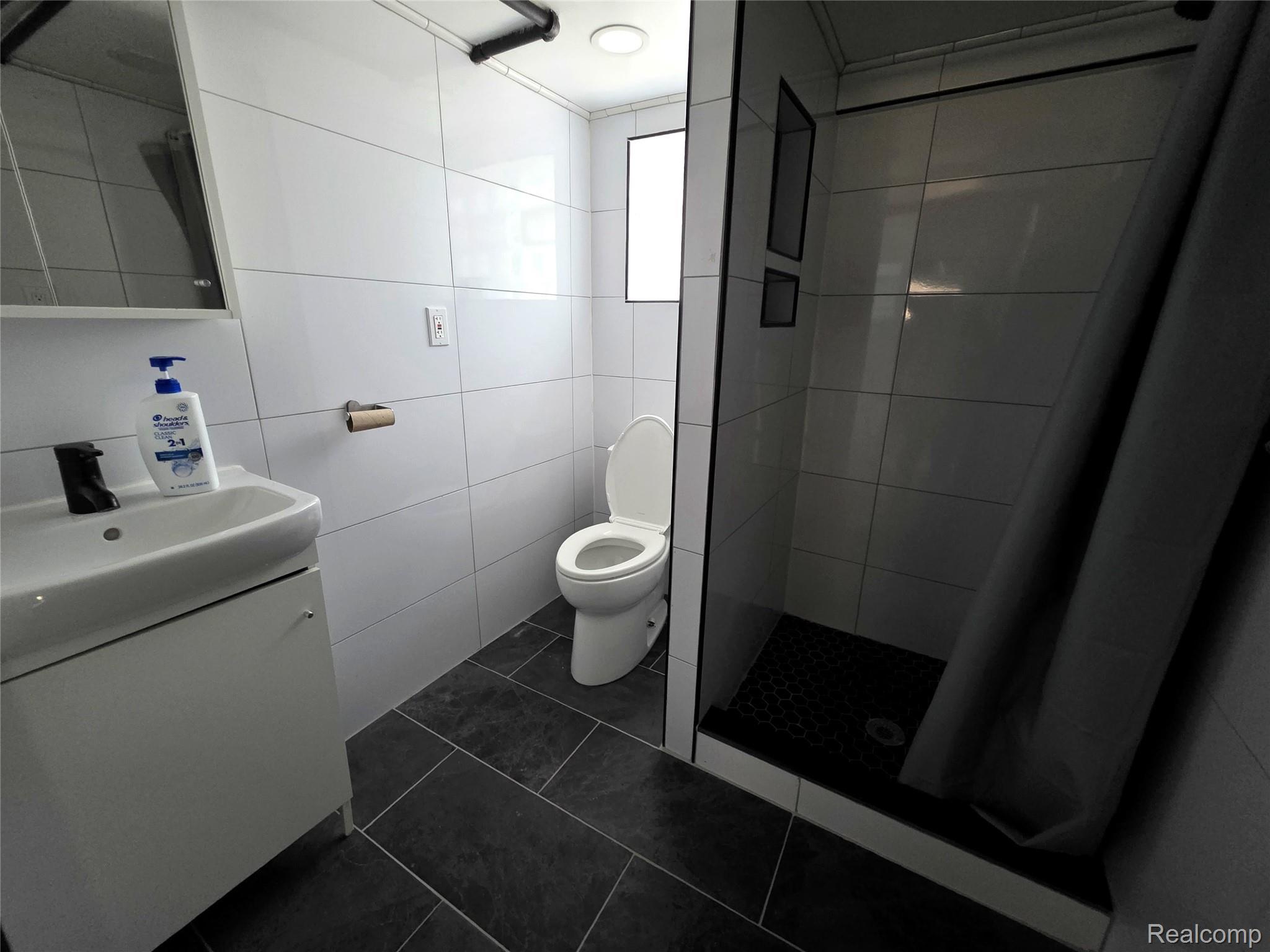 15923 Normandy Street Property Photo 40