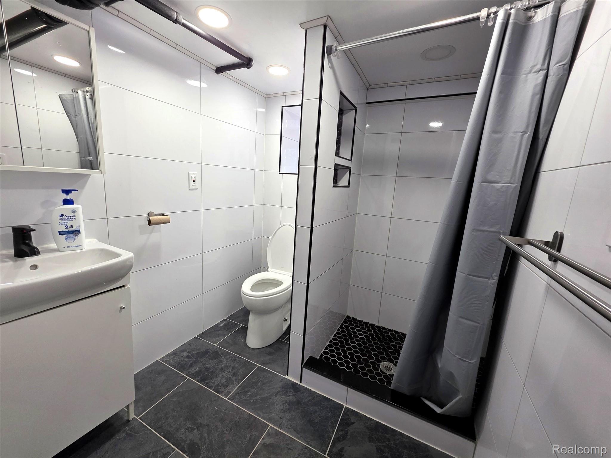 15923 Normandy Street Property Photo 41