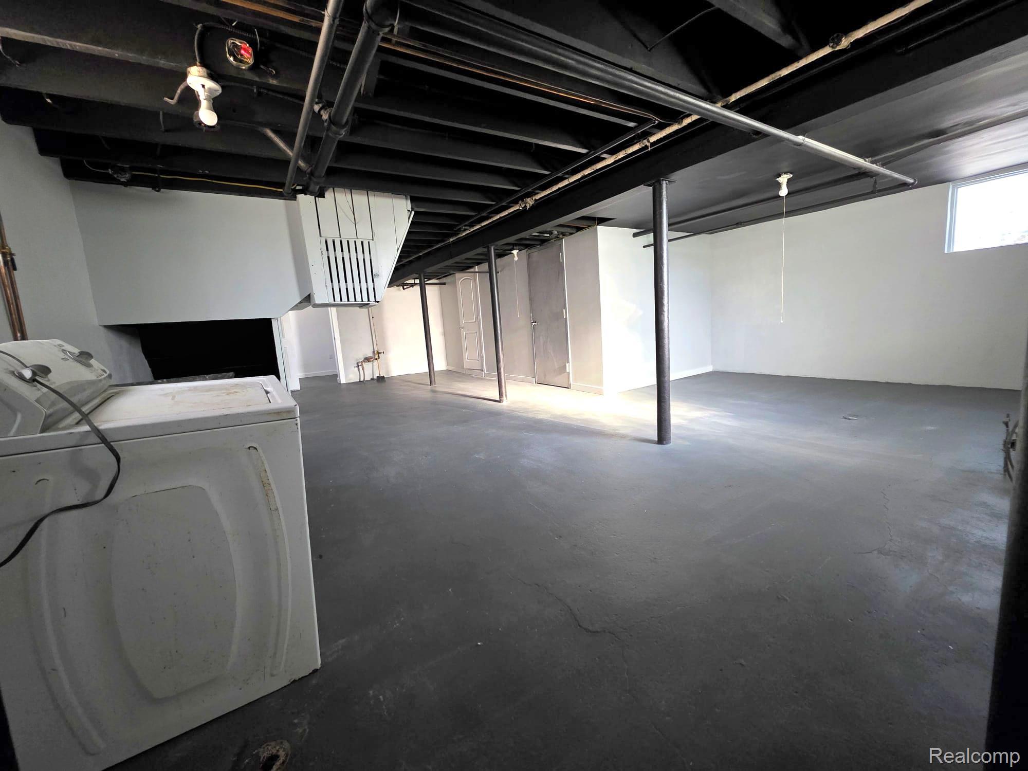 15923 Normandy Street Property Photo 44