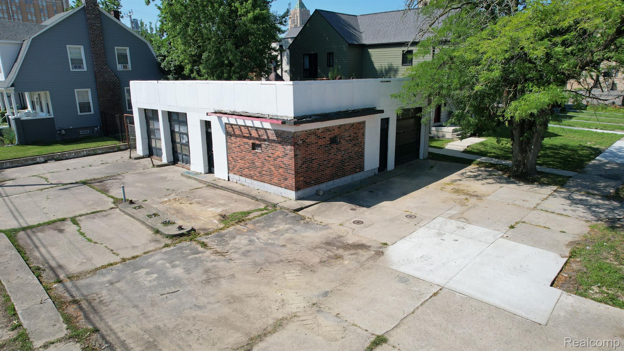 8041 John R Street Property Photo 15